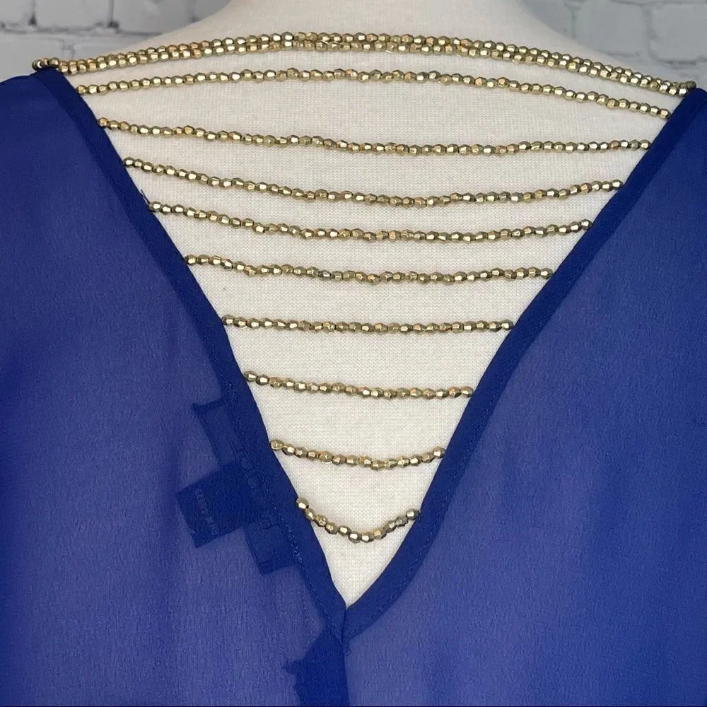 Sheer Tunic Style Top - Picture 4 of 5